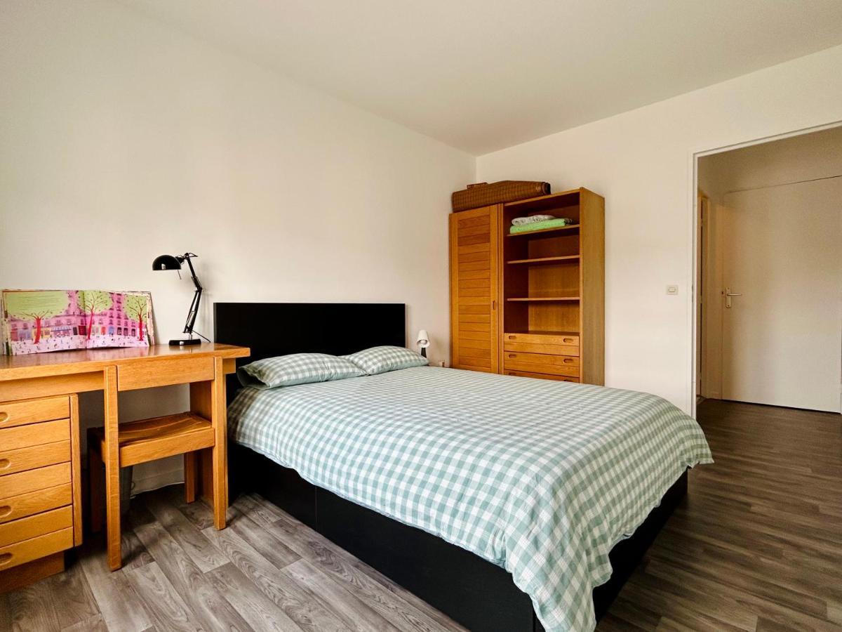 Jolie Chambre 3Minutes De La Gare Rer A บุสซี-แซ็ง-ฌอร์ฌ ภายนอก รูปภาพ